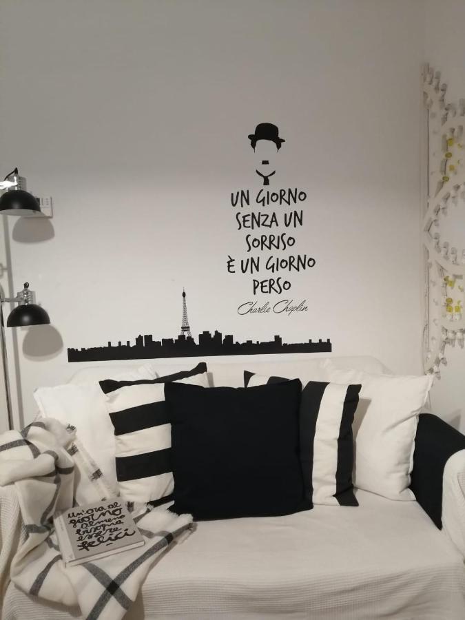 Appartement La Luminaria à Bari Extérieur photo